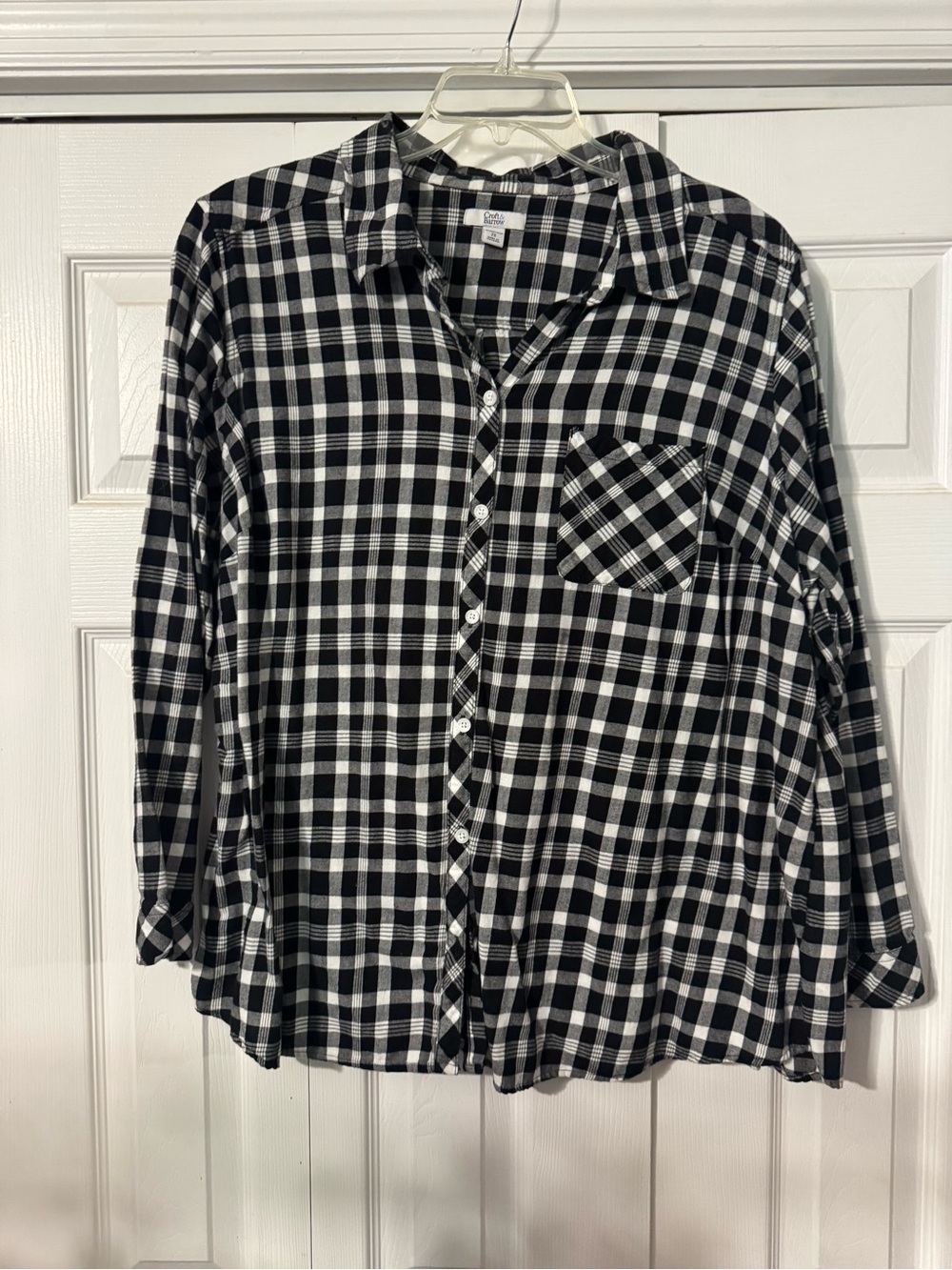 croft & barrow Black and White Plaid Button-Down Shirt